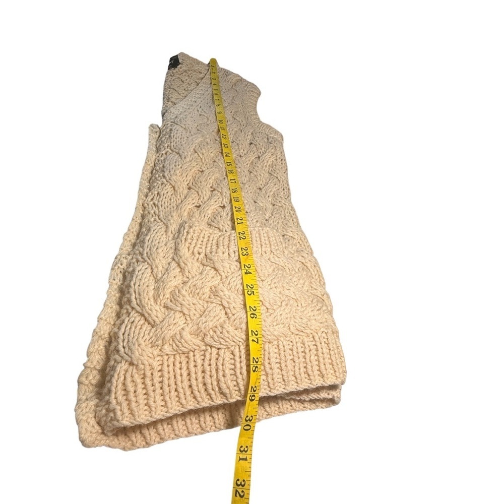 Vintage Cable Knit Wool Sweater Vest Womens Size L Cream 70s Wood Button Chunky - Picture 6 of 11